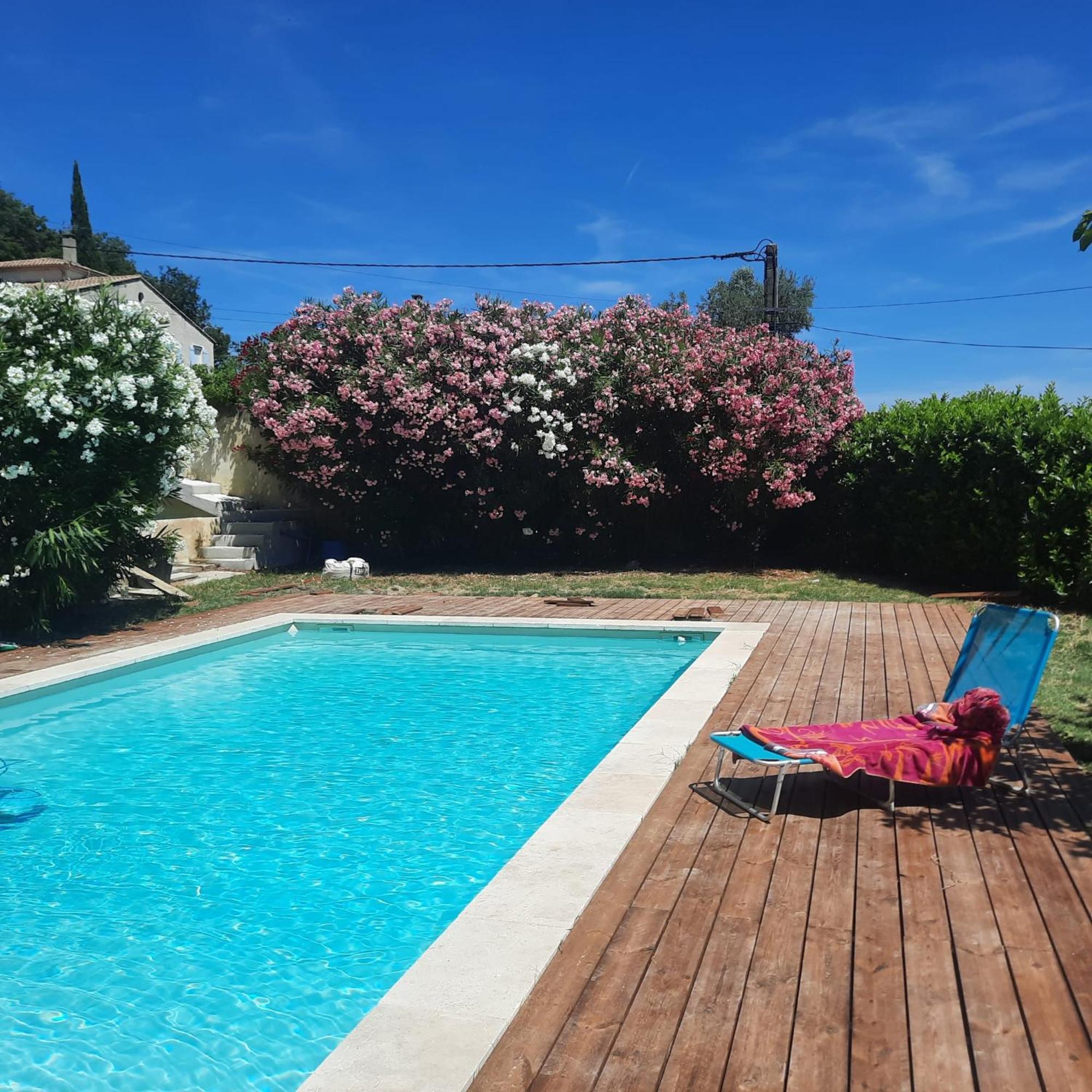 Au Fil De Soi Villa Saint-Julien-de-Peyrolas Eksteriør bilde