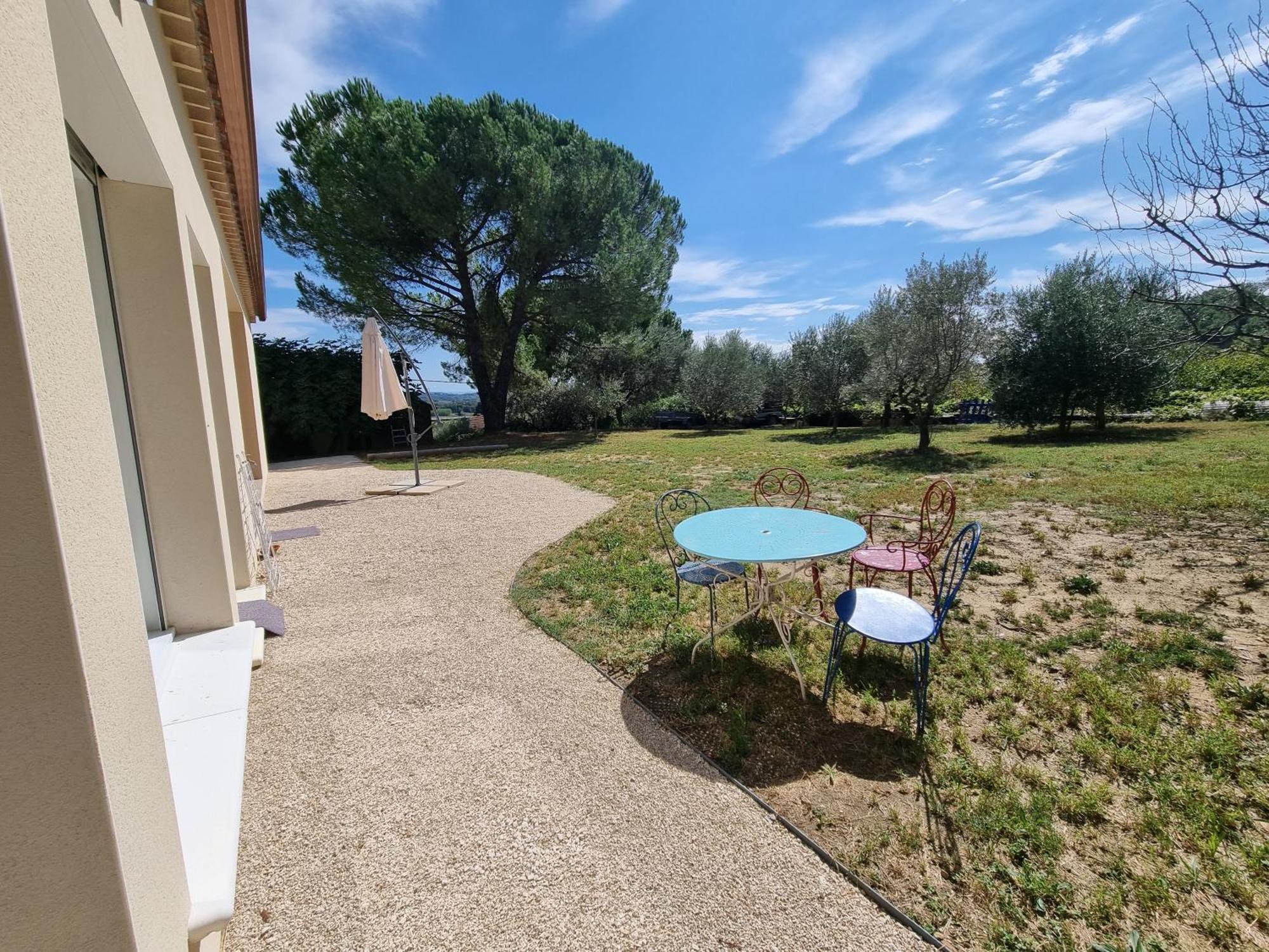 Au Fil De Soi Villa Saint-Julien-de-Peyrolas Rom bilde