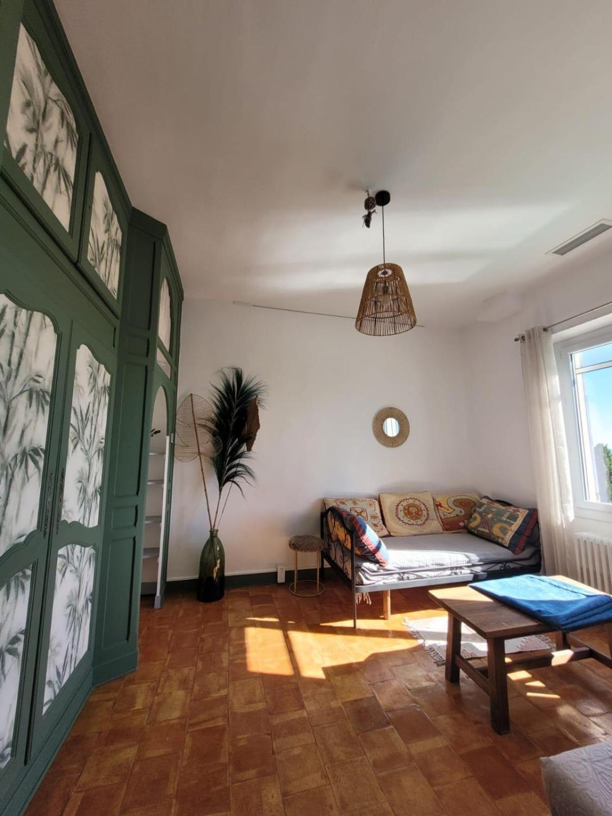 Au Fil De Soi Villa Saint-Julien-de-Peyrolas Rom bilde